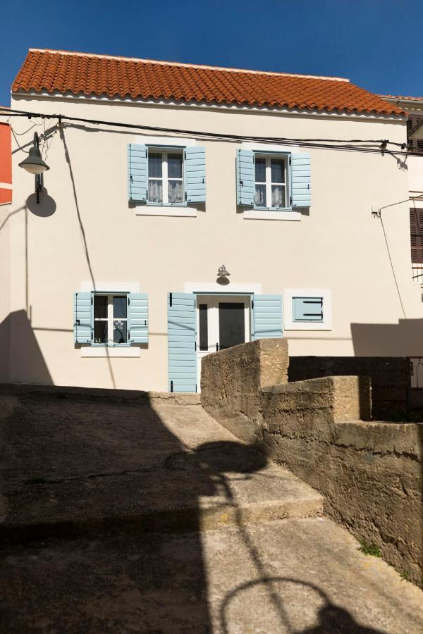 Вилла Mulberry Stonehouse Примоштен Экстерьер фото
