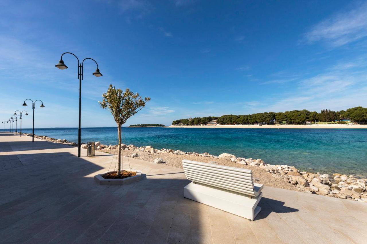 Вилла Mulberry Stonehouse Примоштен Экстерьер фото